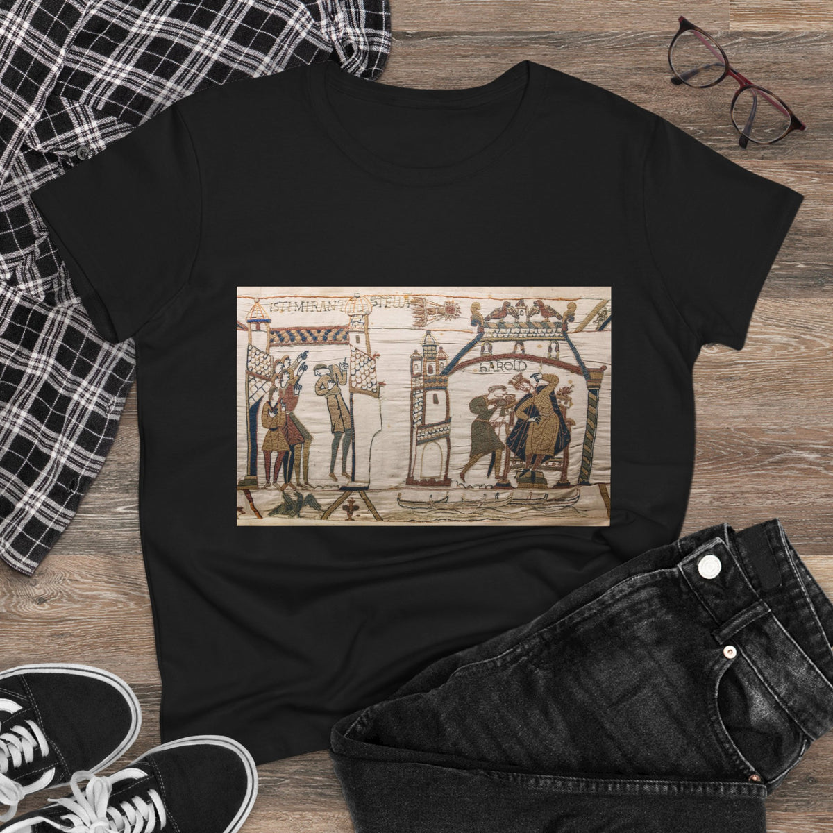 Vintage Bayeux Tapestry 32-33 Comet Halley Harold T-Shirt
