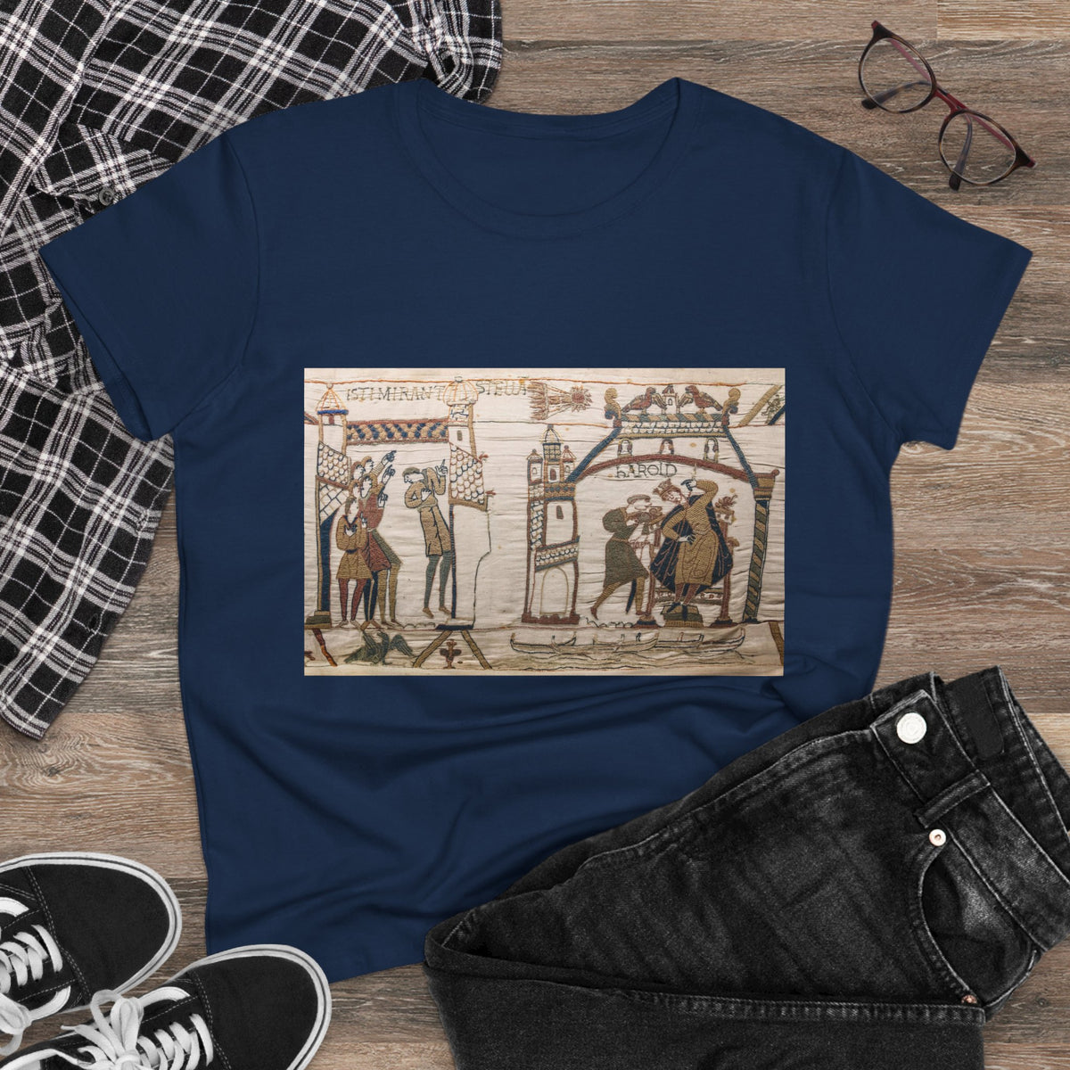 Vintage Bayeux Tapestry 32-33 Comet Halley Harold T-Shirt